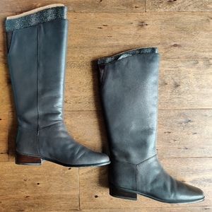EUC St. John's Bay Leather Boots